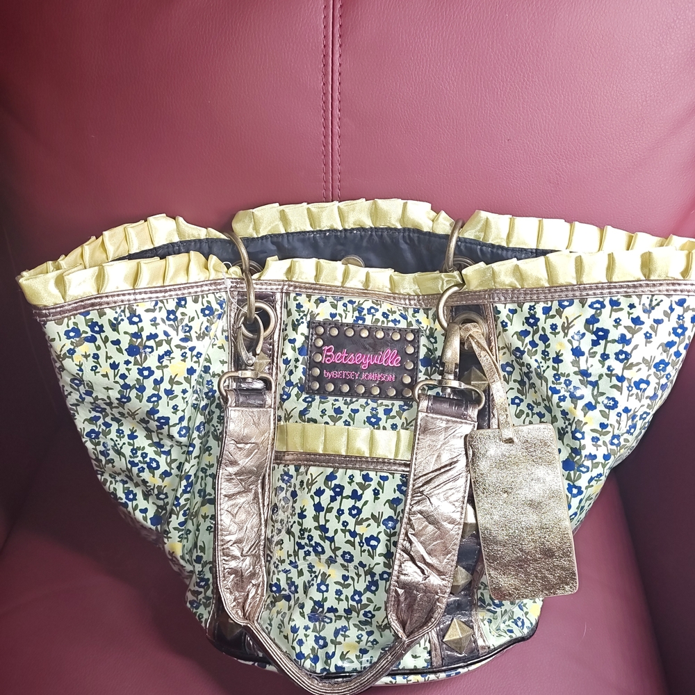 Betsey Johnson Nylon Floral Tote Bag - Yellow and Gold
